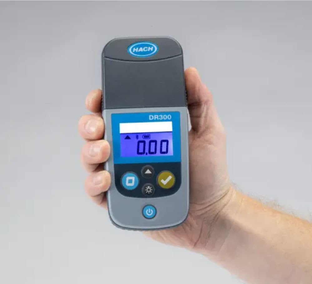 Hach DR300 Pocket Colorimeter, Free + Total Chlorine LR/HR, LPV445.97.00110 | Waterproof Portable Design, Large Backlit Display, Easy-to-Use Interface, Includes Carry Case, Reliable Water Quality Testing - Image 2