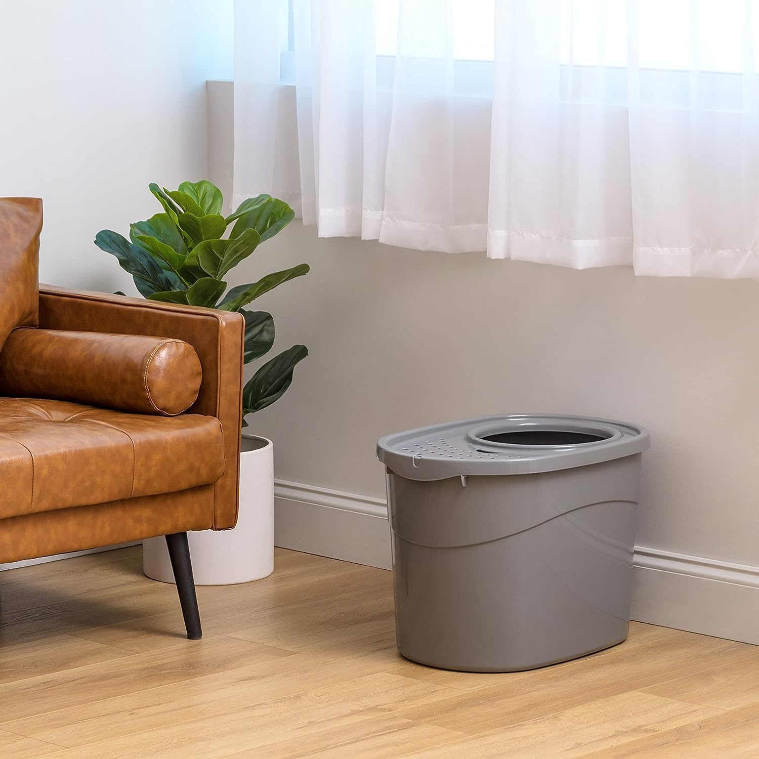 Amazon Basics Large Cat Litter Box with High Sides, Top Entry, Odor Control, Includes Scoop, 20.5 x 14.75 x 14.38 inches, Grey - Image 11