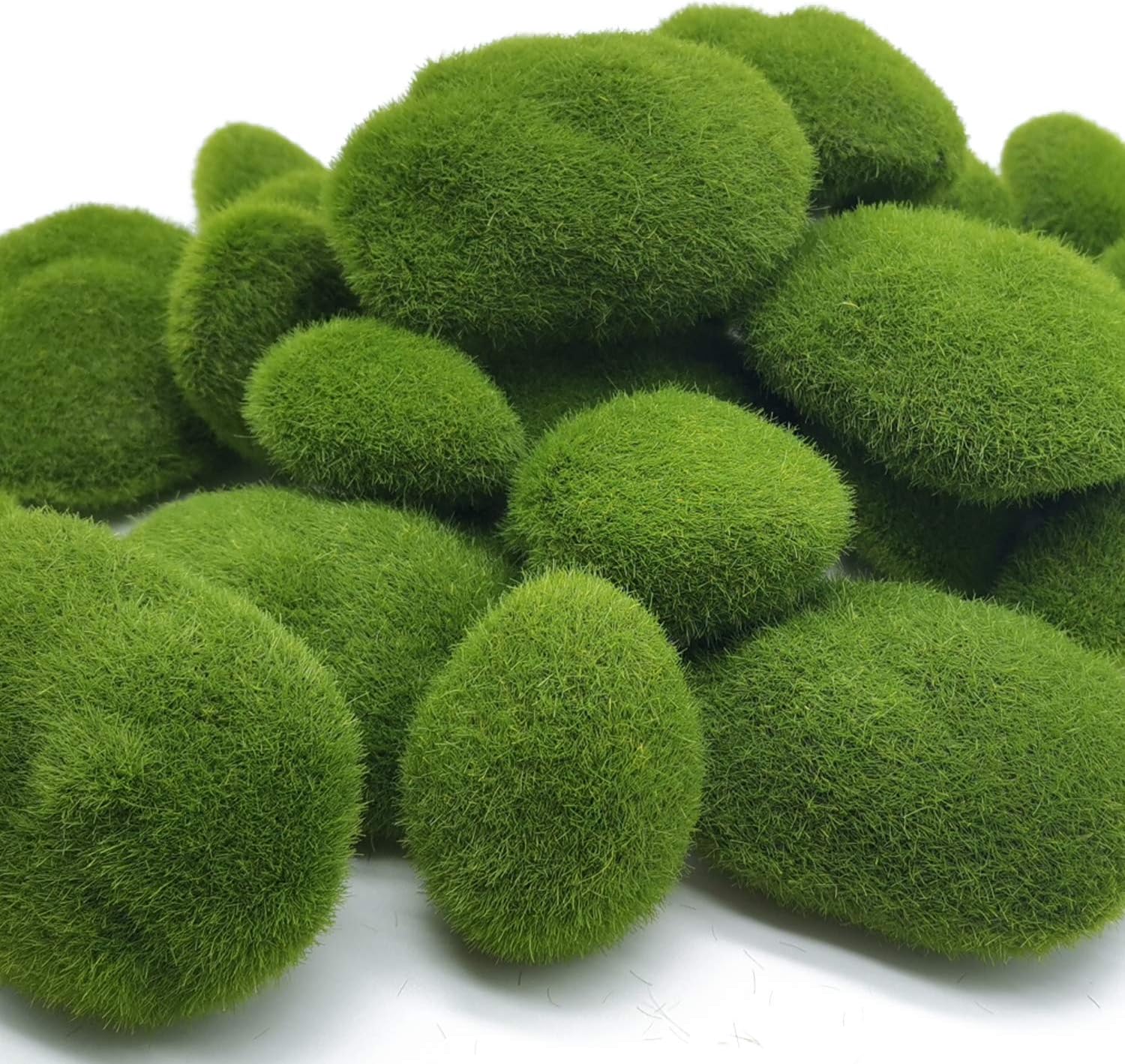 TIHOOD 30 PCS 3 Size Artificial Moss Rocks Decorative, Green Moss Balls,Moss Stones, Green Moss Covered Stones, Fake Moss Decor for Floral Arrangements, Fairy Gardens and Crafting - Image 5